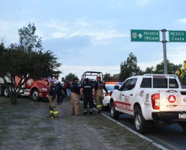 Persecucion-en-la-Mexico‑Pachuca-recuperan-tractocamion-robado-en-Tepojaco-Hidalgo