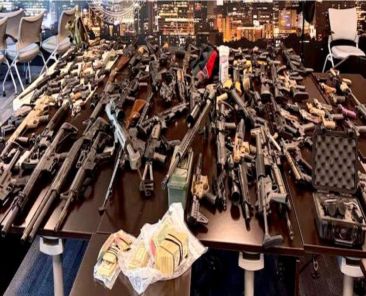 Confiscan-138-armas-en-Carolina-del-Norte-que-presuntamente-eran-enviadas-a-Mexico