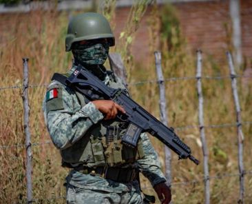 Marina-despliega-operativo-aereo-y-terrestre-en-el-sur-de-Sinaloa-buscan-a-El-Casco