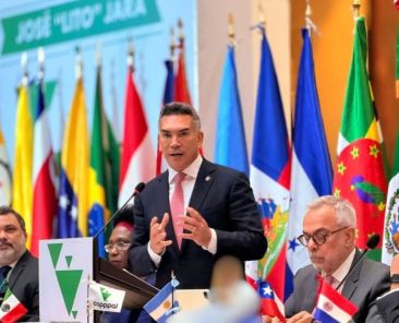 copppal-conmemora-47-anos-y-llama-a-defender-la-democracia-en-america-latina